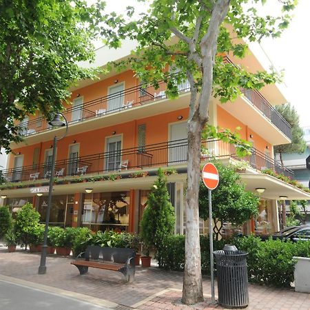 Albergo Santo Stefano Bellaria-Igea Marina Zewnętrze zdjęcie